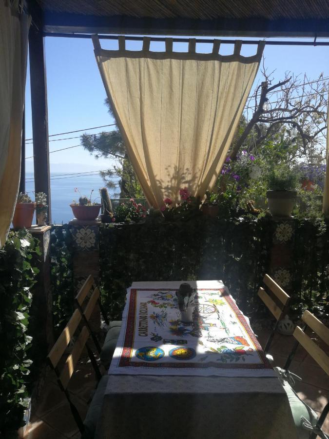 Casa Donna Fiorella Tipica Siciliana تاورمينا المظهر الخارجي الصورة